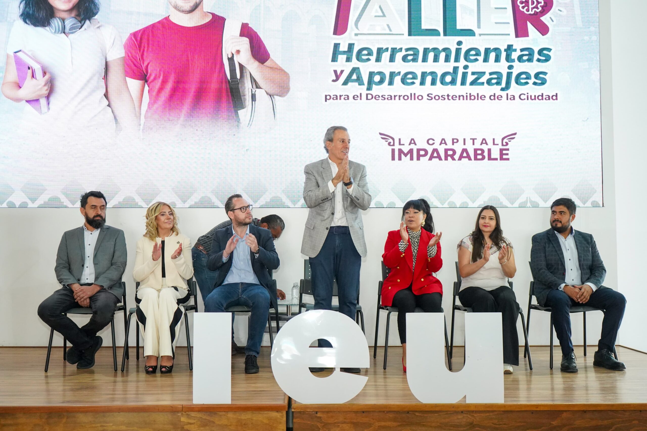 Reunión en IEU