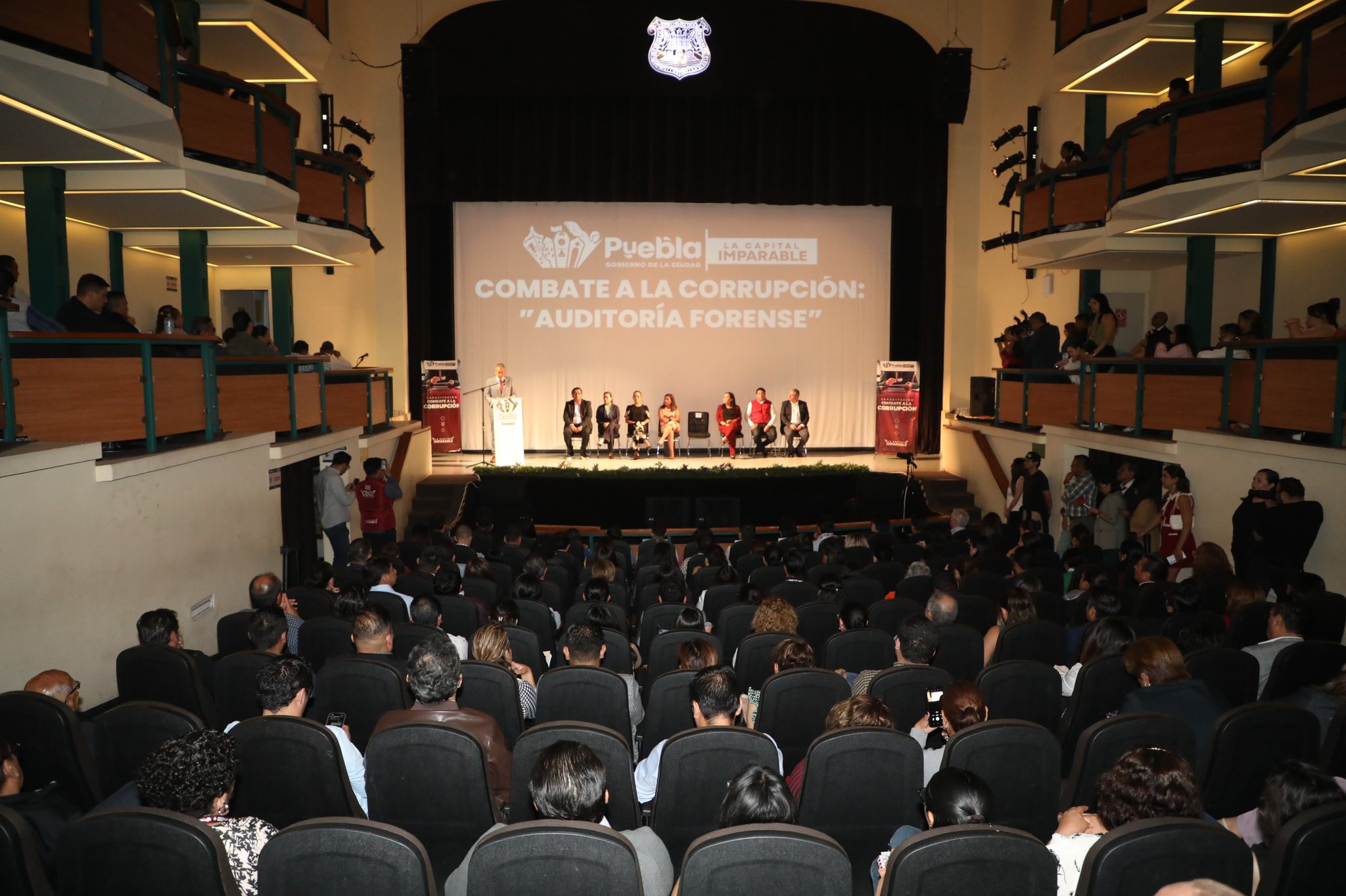 Combate anticorrupción